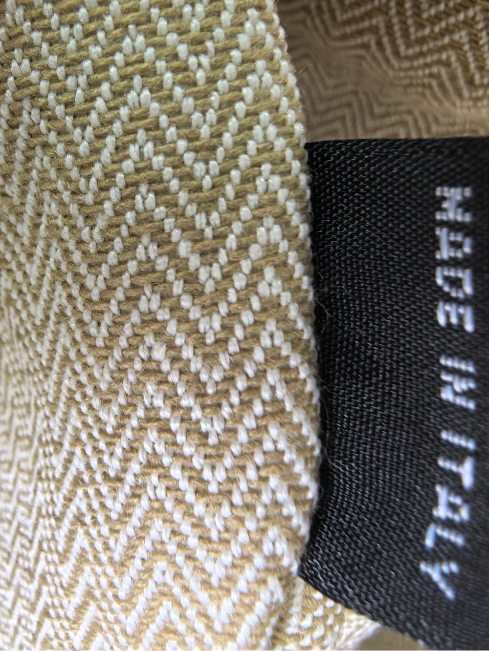 Miu Miu Black Leather Shoulder Tote with Logo Stitching - Picture 9 of 9